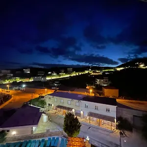 Jona Apartamento Himarë